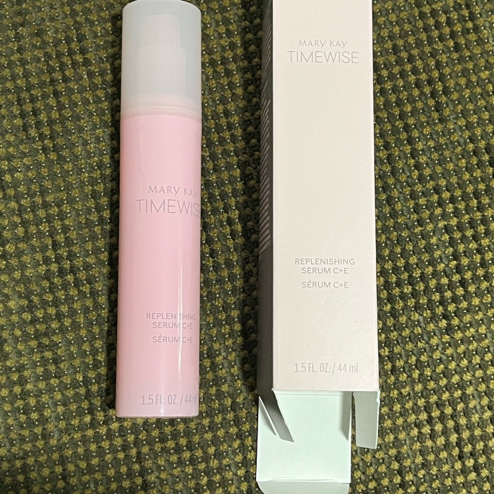 Mary Kay TimeWise Replsenishing Serum C+E 1.5 ox